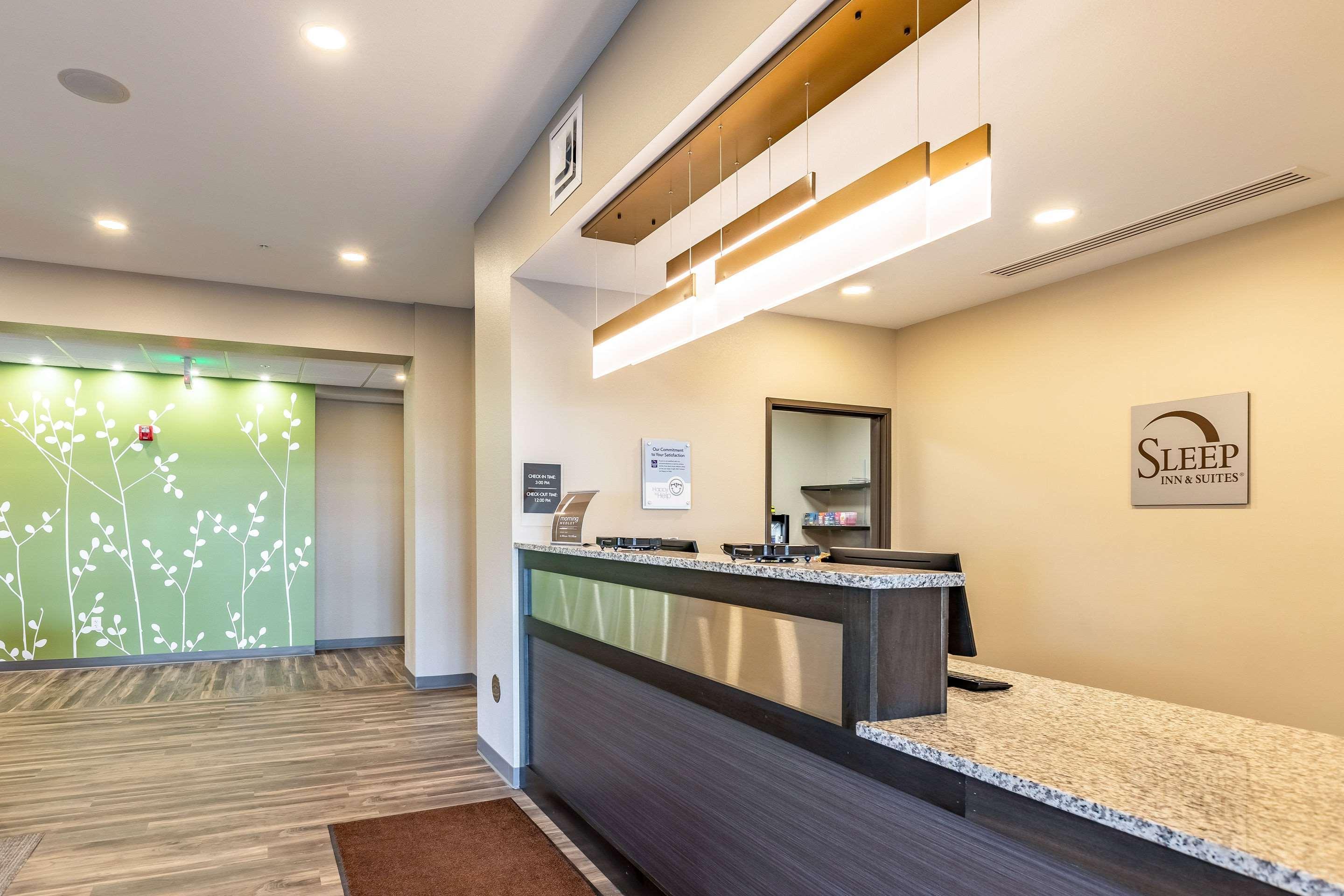 Sleep Inn & Suites Mt Hope Near Auction & Event Center Millersburg Eksteriør bilde